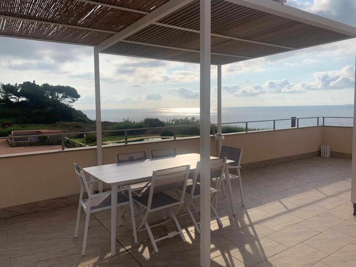 Incanto Sul Mare Con Enorme Terrazza E Piscina Черво Екстериор снимка