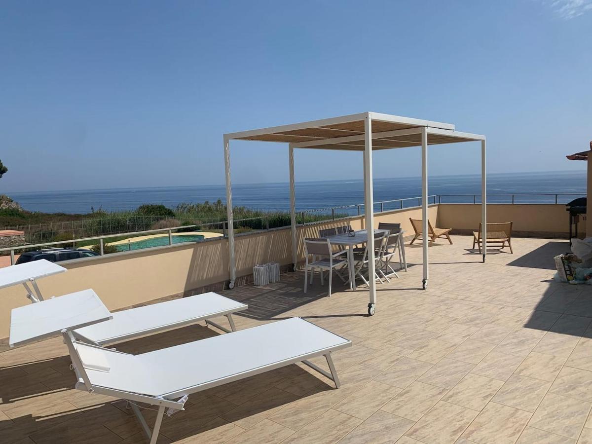 Incanto Sul Mare Con Enorme Terrazza E Piscina Черво Екстериор снимка